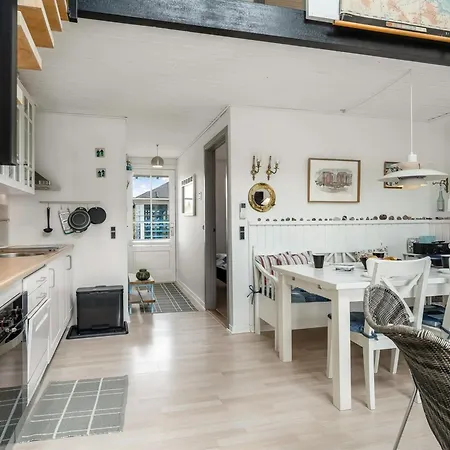 Segot - 100m To The Fjord By Interhome *